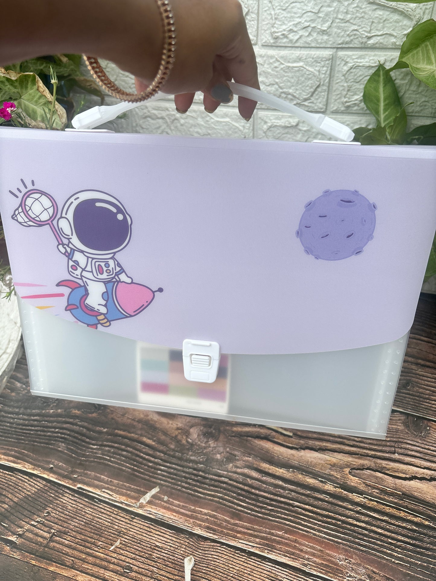 SpotHunt Portable Expandable Folder for Documents