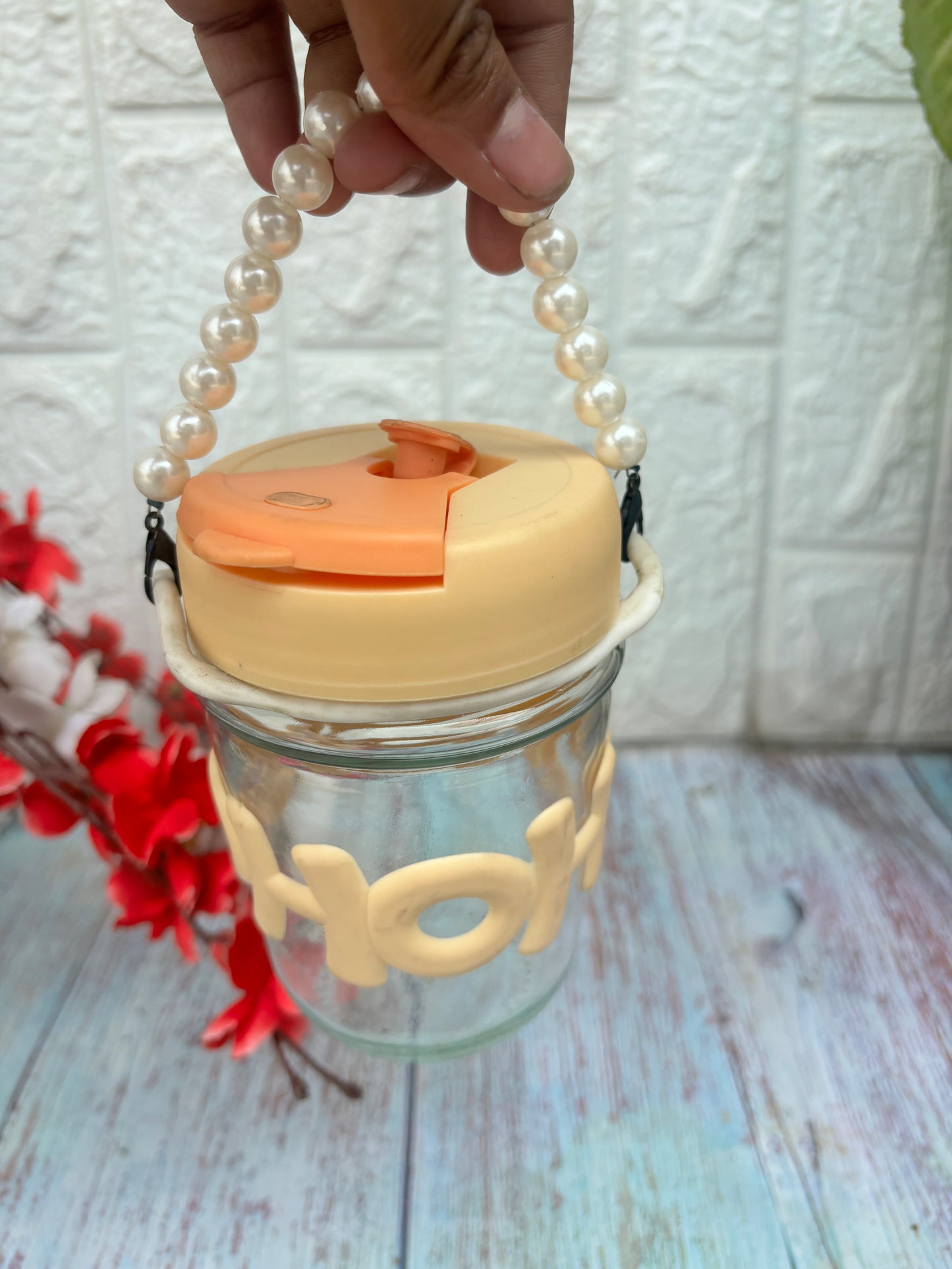 Spot hunt Glass Coffee Tumbler with Lid and Straw Pack of 1,Drinking Glasses Iced Tea Cup Chain Belt & Sleeve Double Juice Smoothies Milk Home & Travel