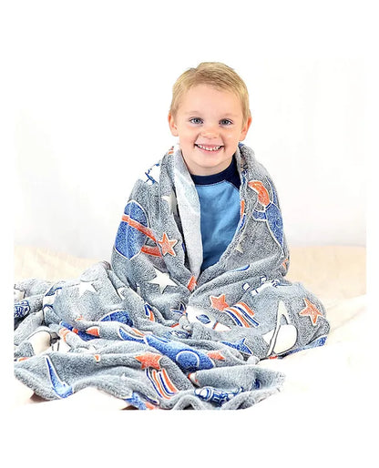 Kids Glowing Blanket for Boys & Girls, Queen Size Blanket ( Glow blanket )