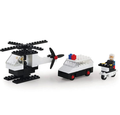 Highway petrol ( a perfect Lego game for 5 year+) -260 pieces