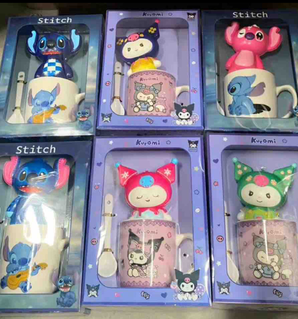 Themed mug with spoon