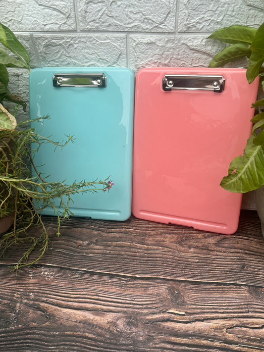 Spot hunt Profile Clipboard Storage with Pen Holder /cardboard