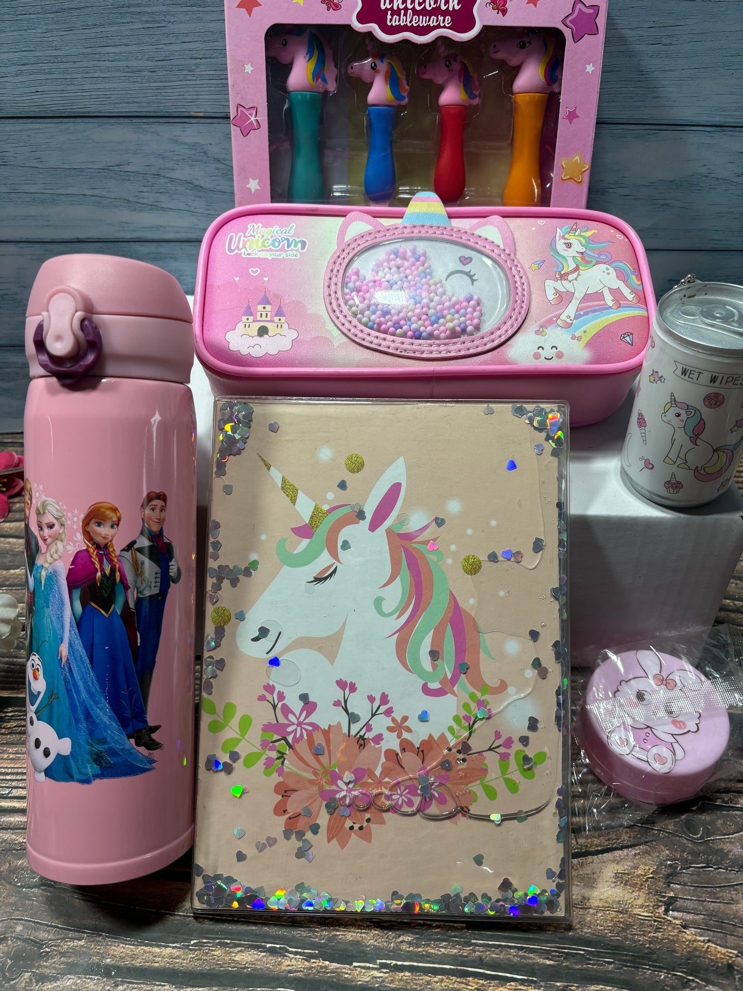 Hamper for girls