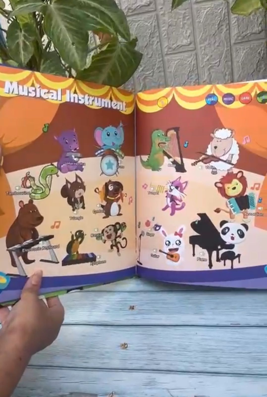 Spot Hunt English Interactive Books, Speak and Say Learning Sound Book for Children, Talking Books for Kids 3-5, Electronic Books for Toddlers, See and Say Toys, Baby Electronic Learning Toy with Music