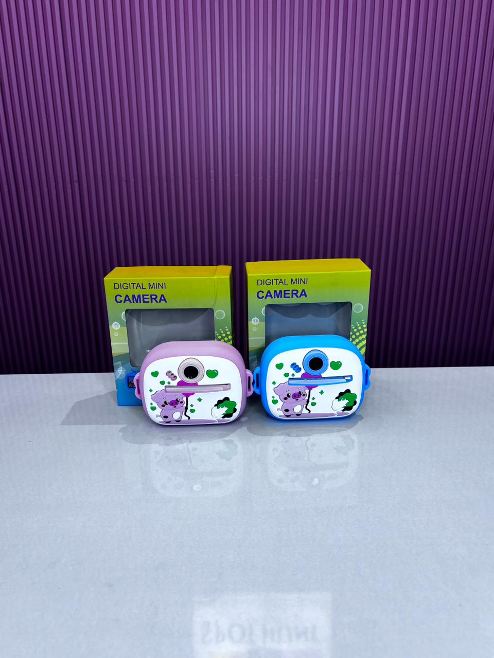 Spot hunt Special features Instant Printing camera
Film format type Instant
Item dimensions L x W x H 10.4 x 4.5 x 8.3 centimetres , print camera for kids , instant print camera