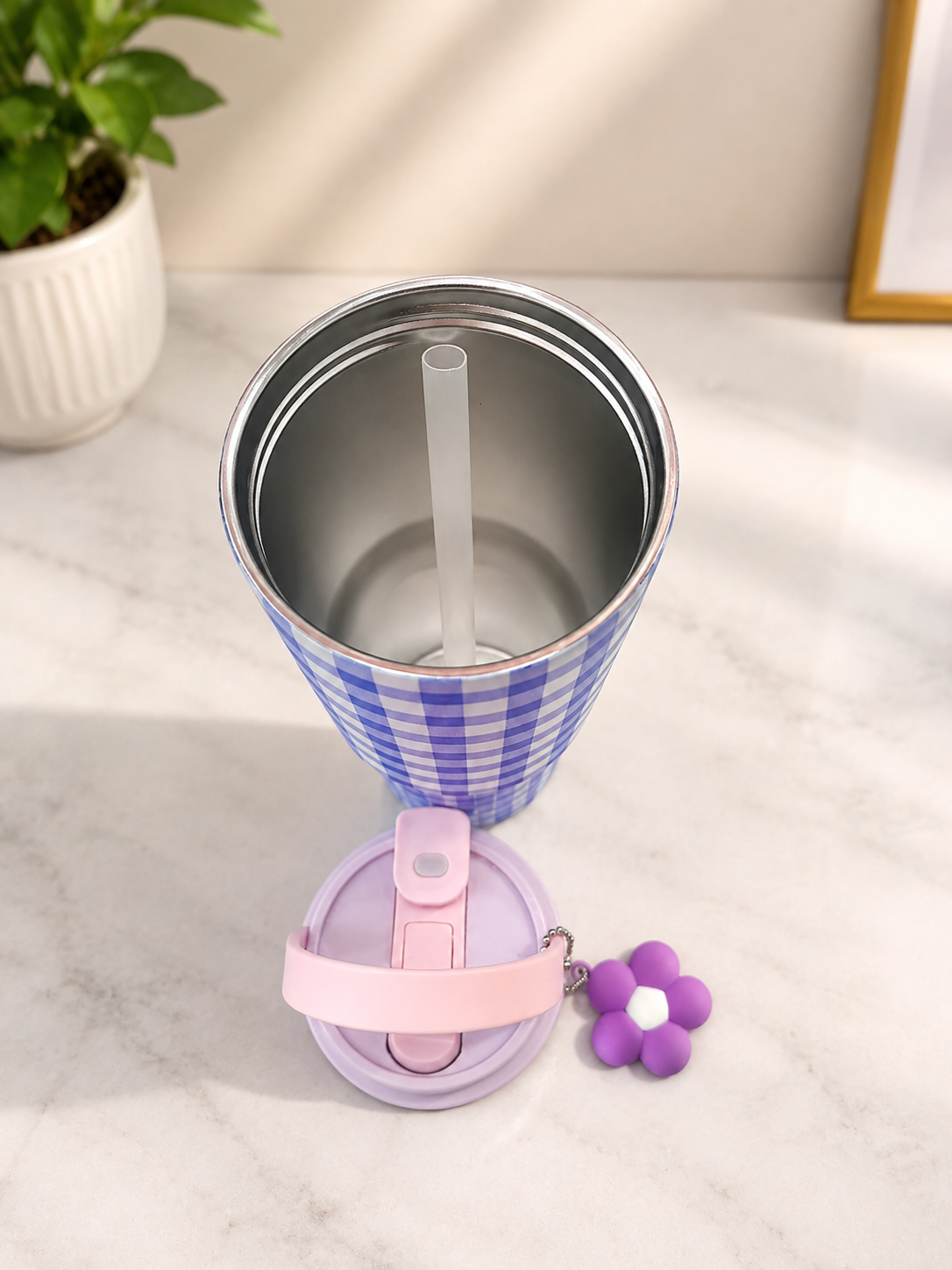Premium Checkered Stainless Steel Insulated Tumbler with Handle, Straw & Cute Flower 
Premium Checkered Stainless Steel Insulated Tumbler with Handle, Straw & Cute Flower Charm